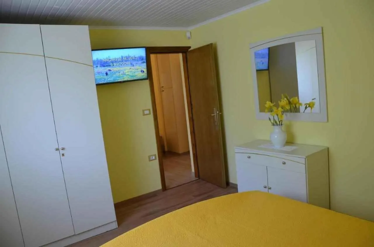 Holiday Home In Tinjan - Istrien 51828
